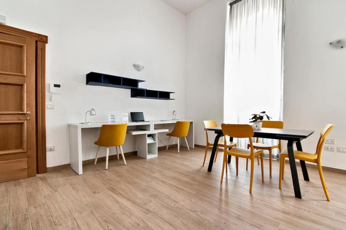 Residence De Franchis - Smart Apartments Lecce Exterior photo