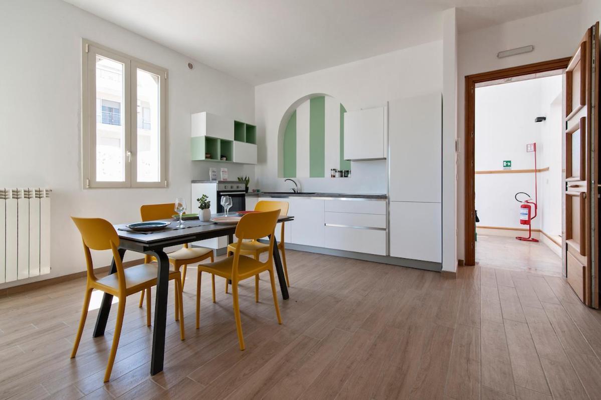 Residence De Franchis - Smart Apartments Lecce Exterior photo