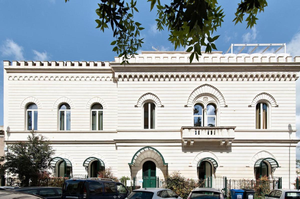 Residence De Franchis - Smart Apartments Lecce Exterior photo